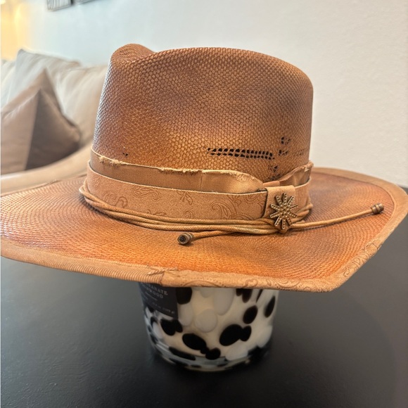 Bullhide Hat - Picture 1 of 12